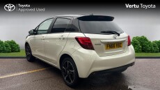 Toyota Yaris 1.33 VVT-i Design 5dr Petrol Hatchback